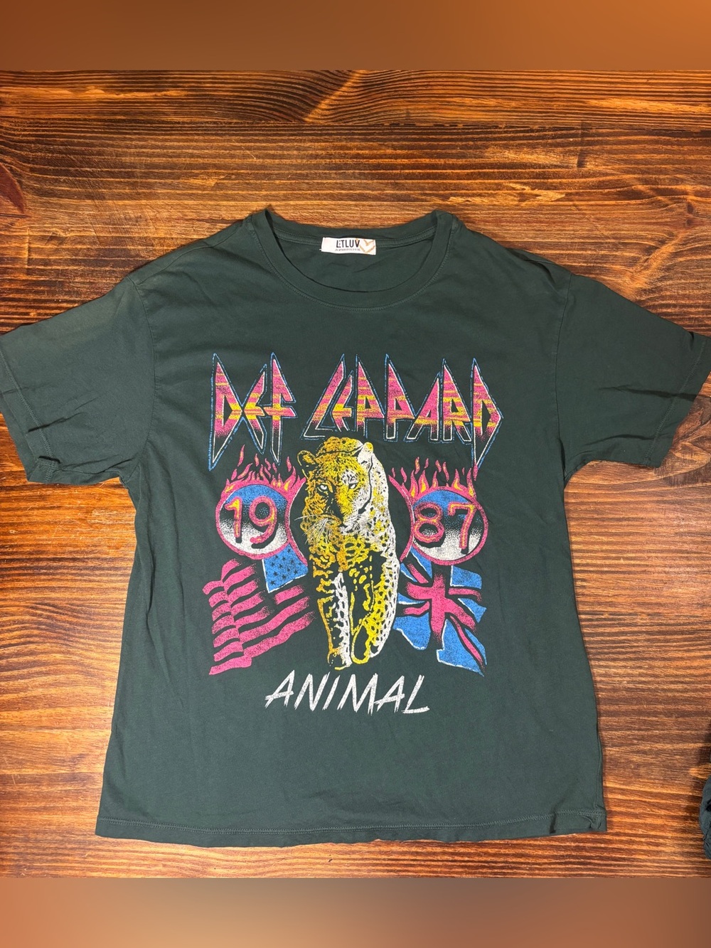 LET LUV Anthropologie Def Leppard Animal 1987 Graphic Tee S Black 100% Cotton